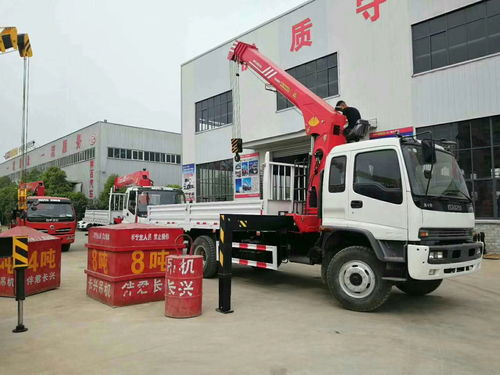 三一14吨随车吊性能如何？——应用于挖机拖车的优势与评价